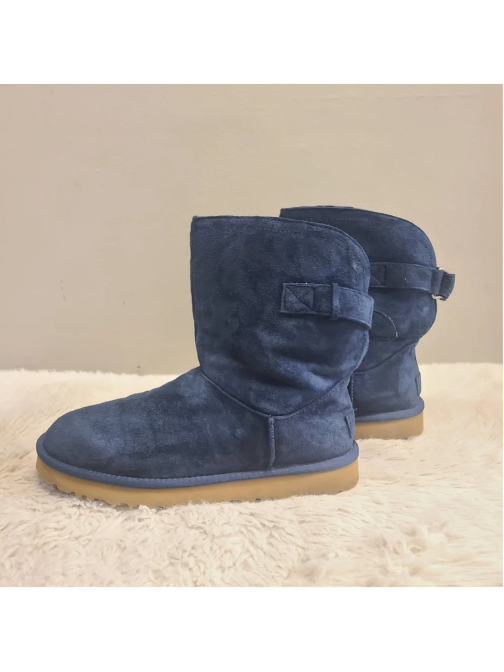 UGG Australia Remora Winter Boots Womens Size 10 EUR 41 Blue Leather Sheepskin